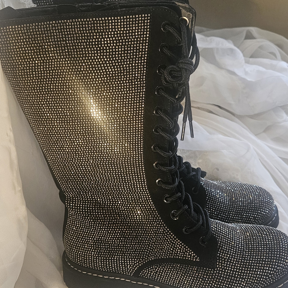 Women's Black Rhinestone Lace-Up Combat Boots - Picture 5 of 10